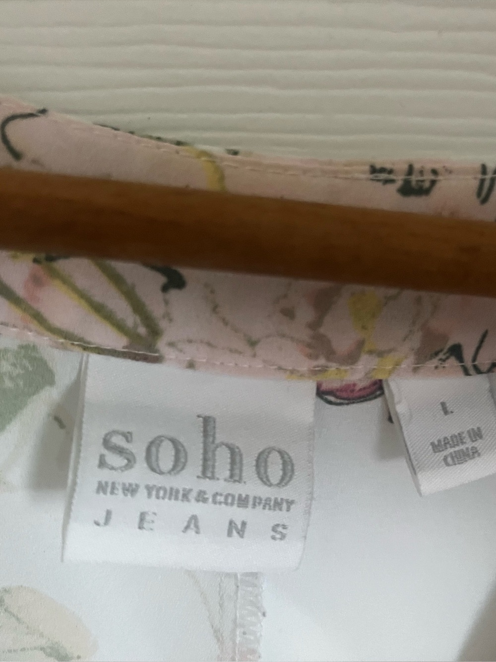 SOHO New York & Company Floral Sheer Faux Wrap Style top - Picture 4 of 6